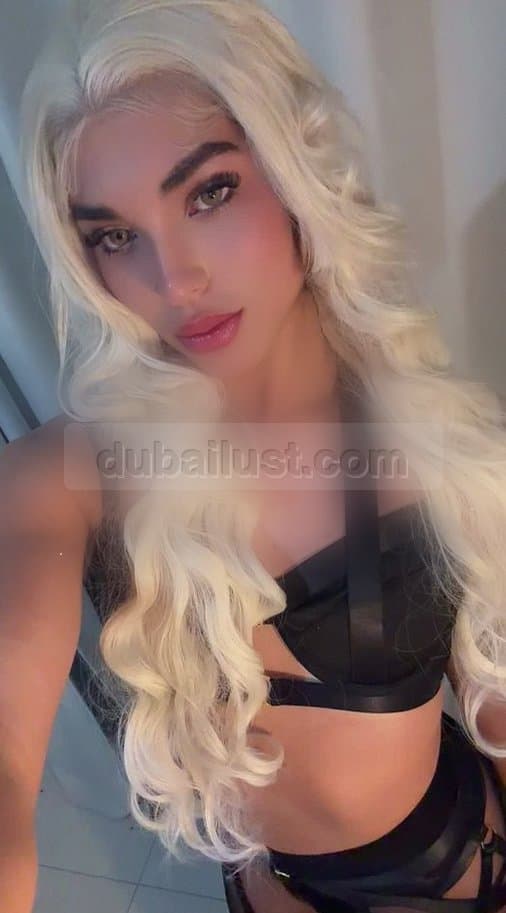 Cleo - escort photo 16 in Dubai