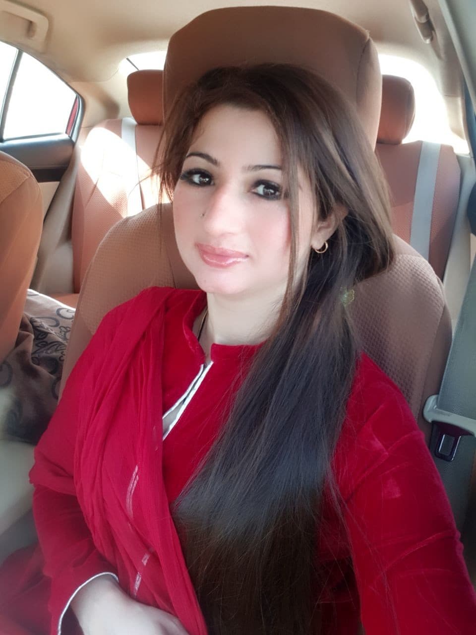 Shruti - escort photo 2 in Dubai