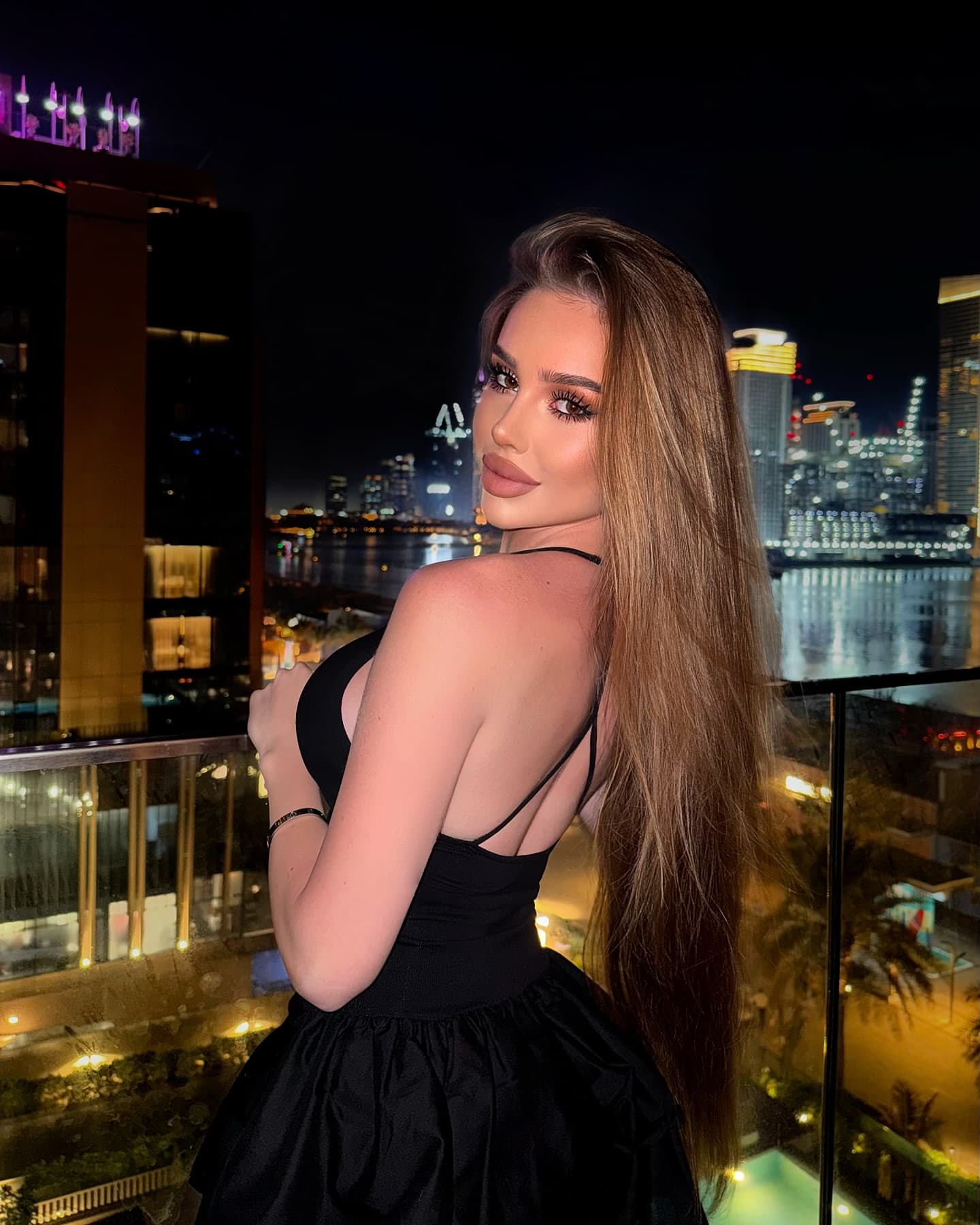 Ruby - escort photo 2 in Dubai