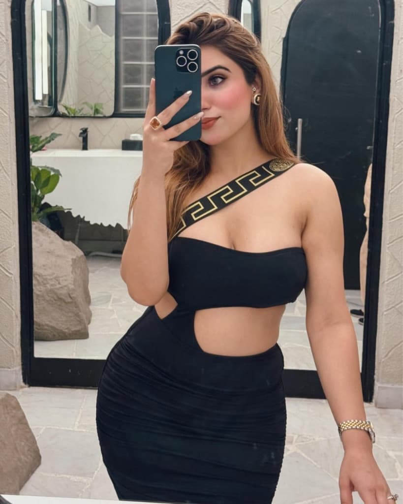 Sarah VIP GFE - фото эскорт 3 в Dubai