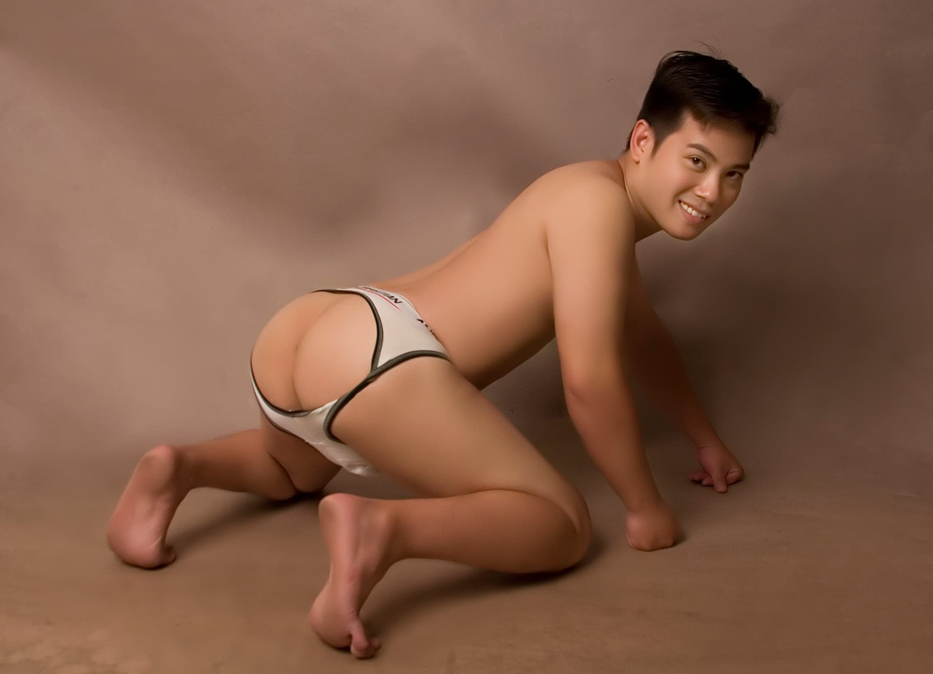 Thaiboymassazgood - escort photo 2 in Dubai