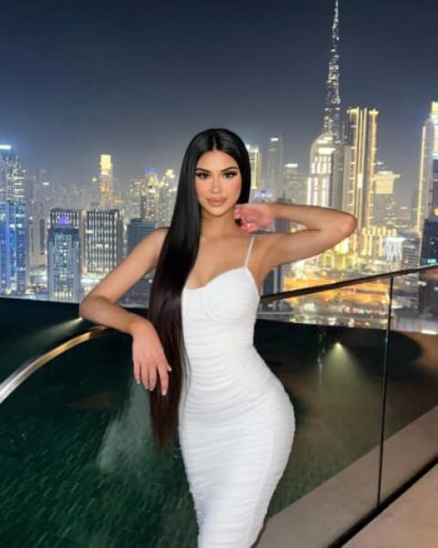 Sarah - صورة