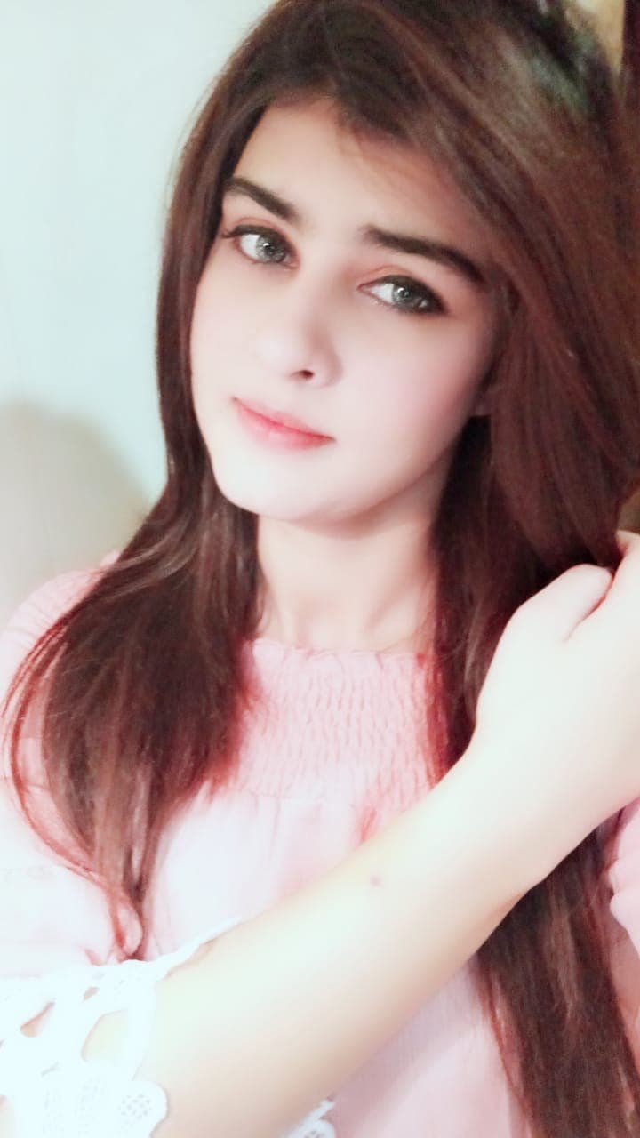 Amina - escort photo 2 in Dubai