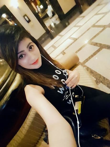 Arora - escort photo 1 in Dubai