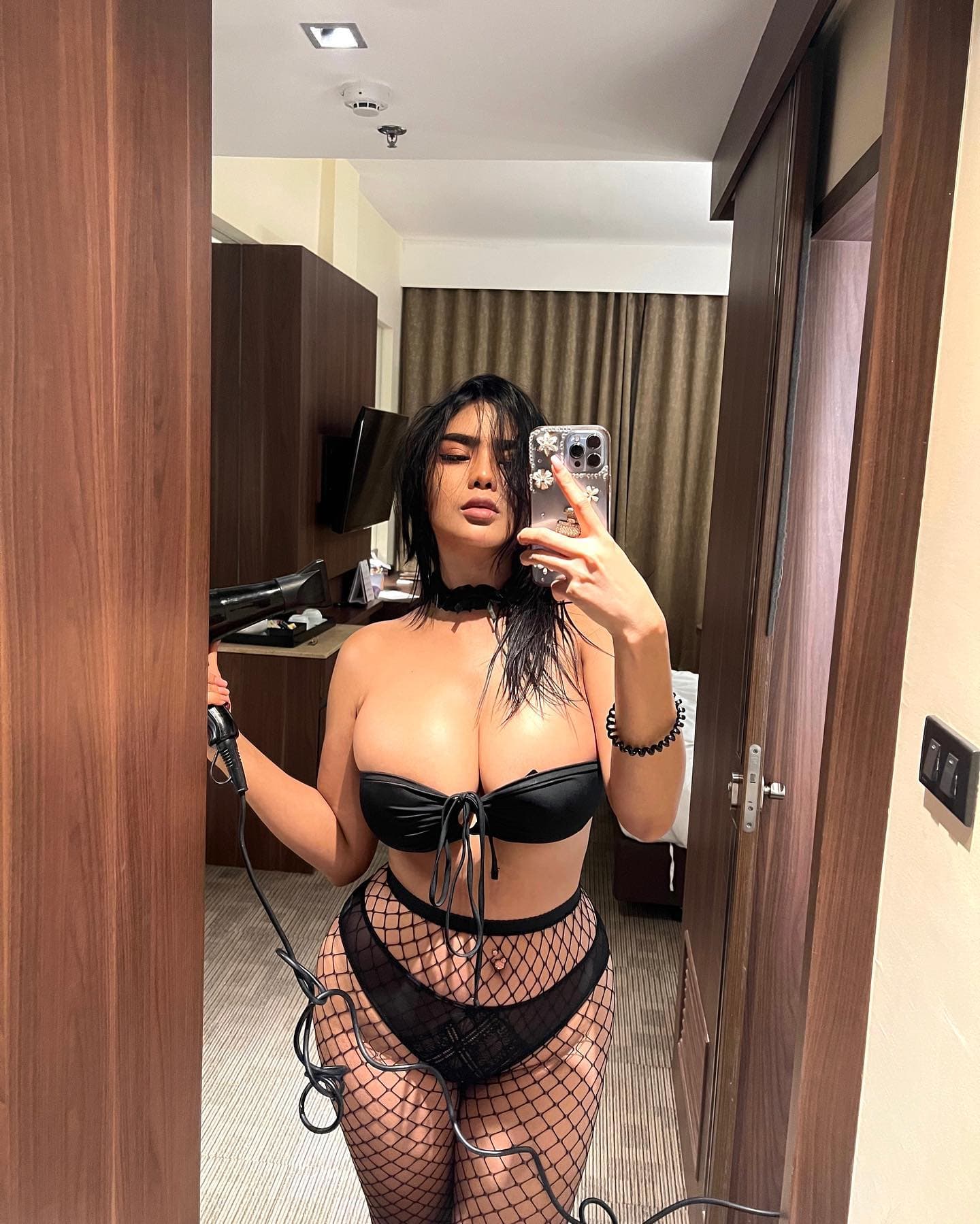 Mina - صورة مرافقة 4 في Dubai