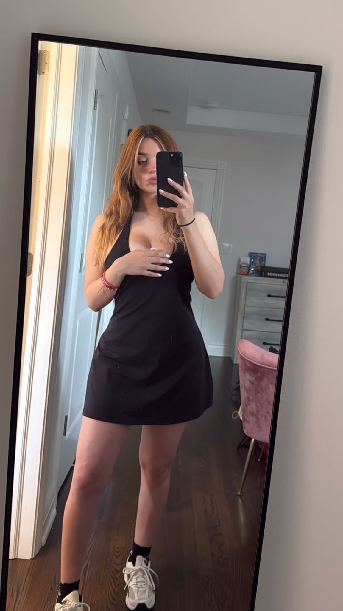 Molly - escort photo 2 in Dubai