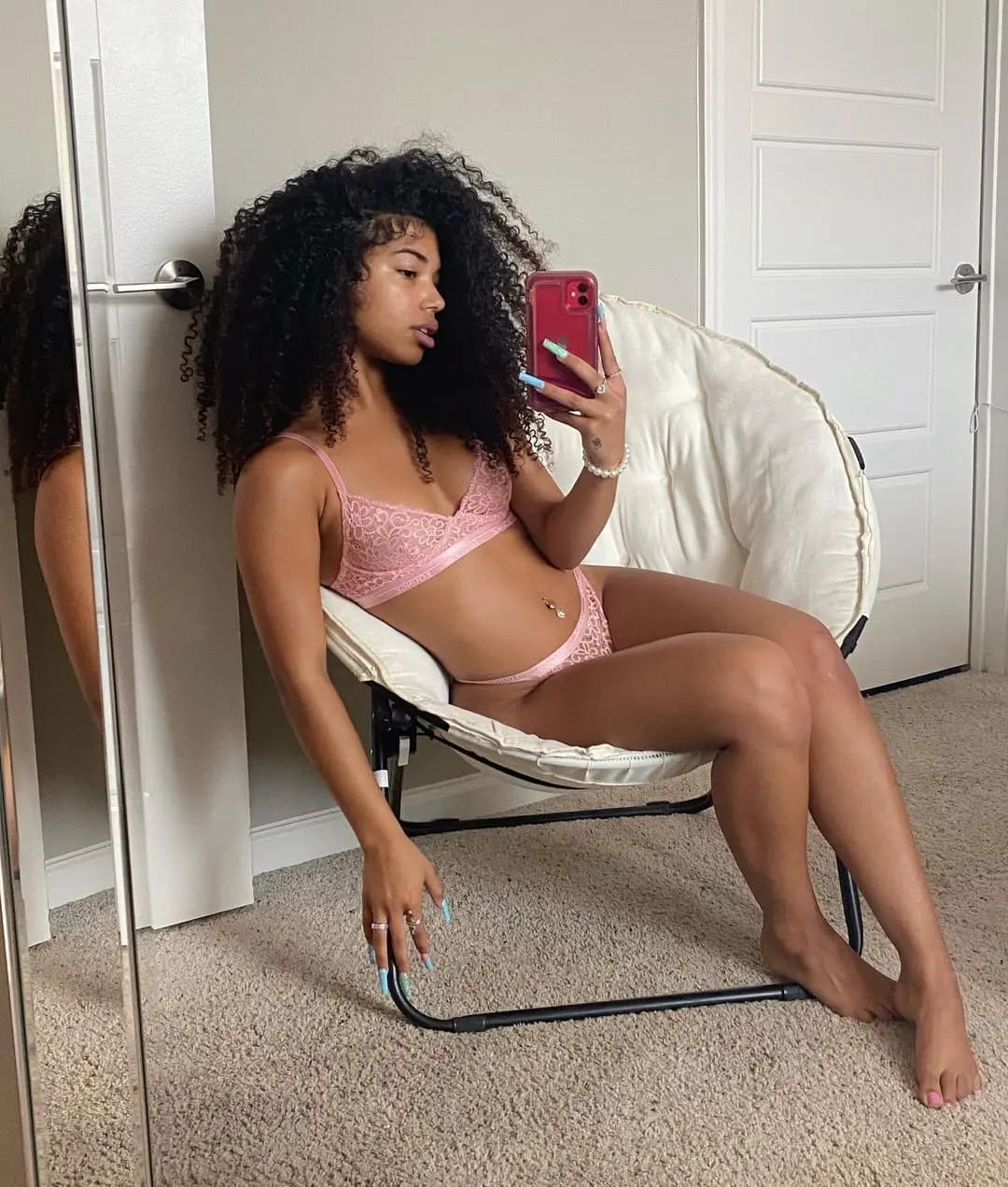 Gloria - escort photo 8 in Dubai