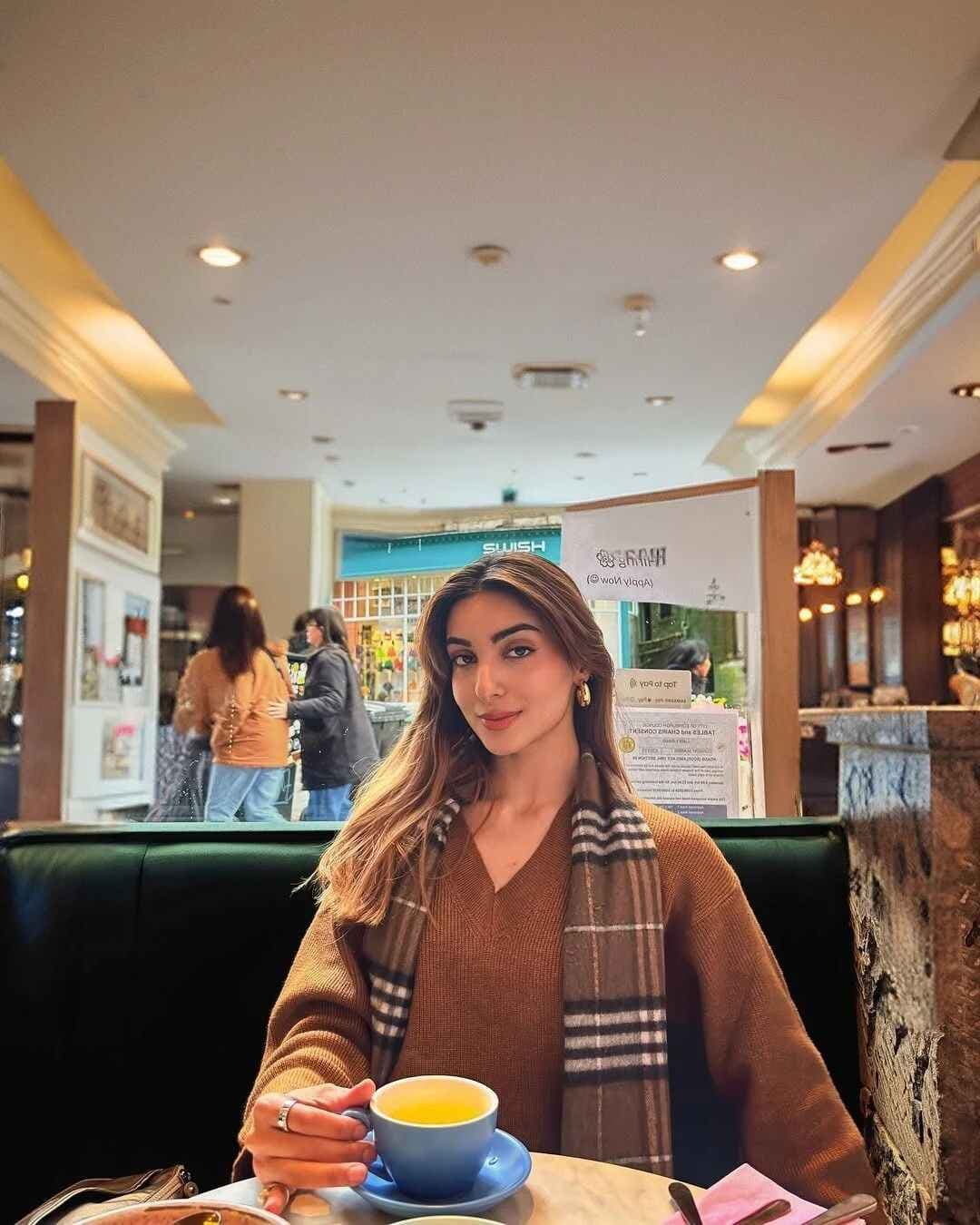 Sofia Pakistani Escorts - photo