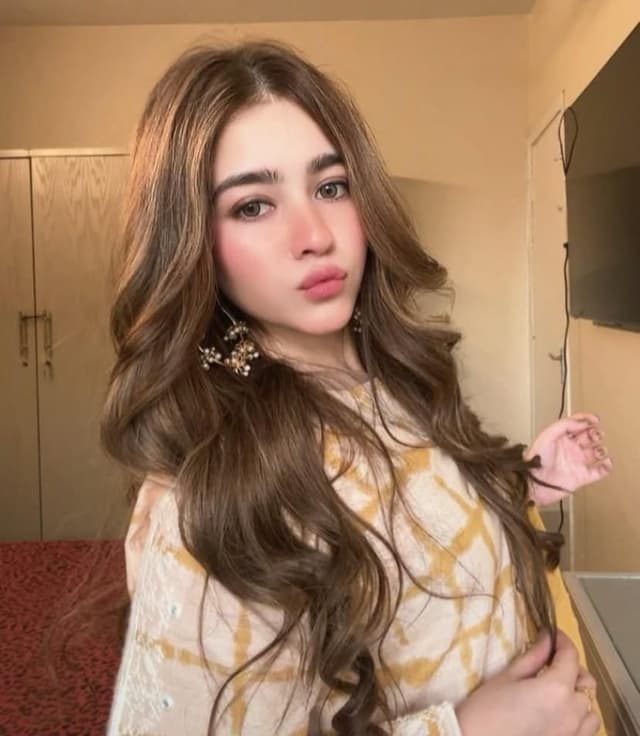 Saira - photo