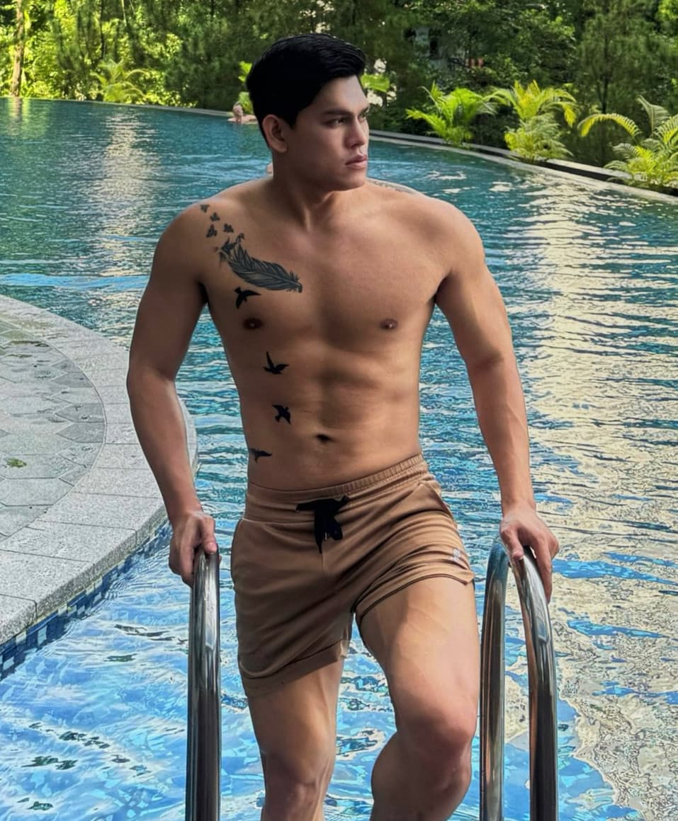 Lukas - escort photo 1 in Dubai