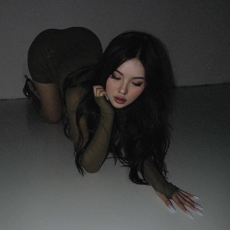 Juli - photo