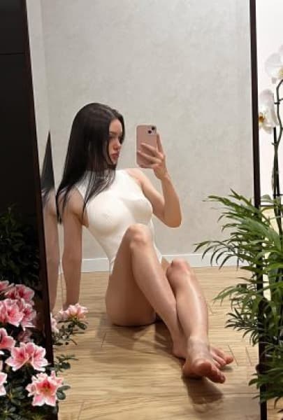 Natalya Dubai Call Girl - photo
