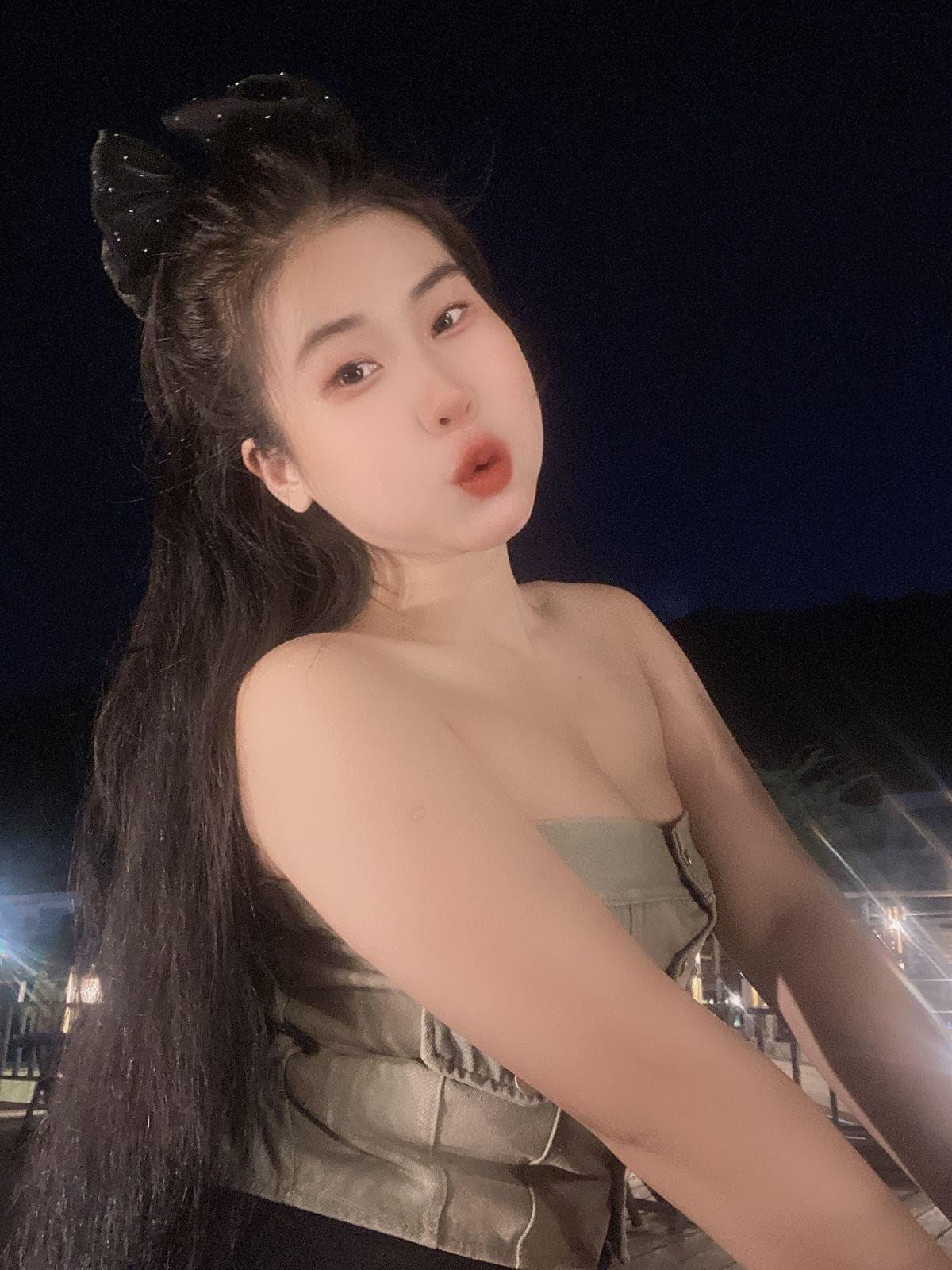 Ngọc Trinh - صورة مرافقة 5 في Dubai