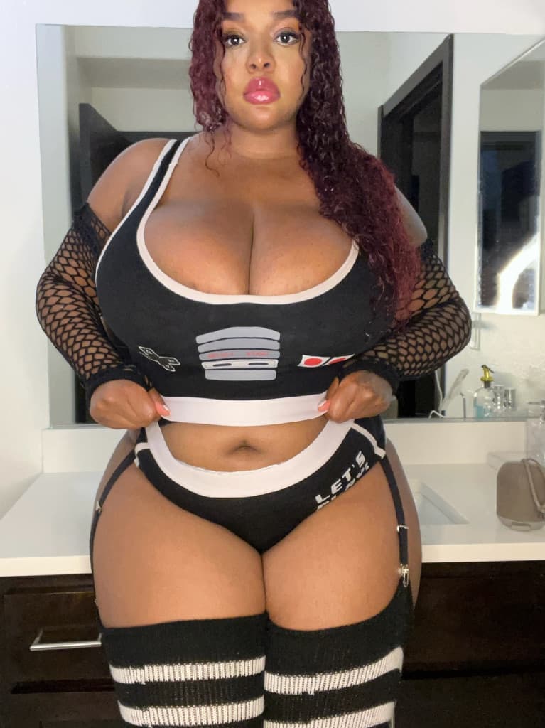 NIKITAXX EBONY - фото эскорт 8 в Dubai