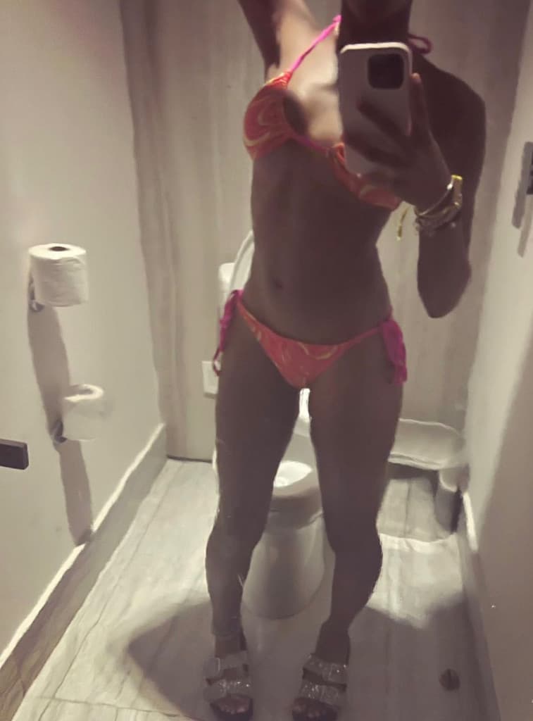 Ginaa - photo